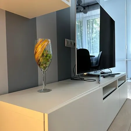 Apartament Parkside Escape: Stylish 1-br Ryga