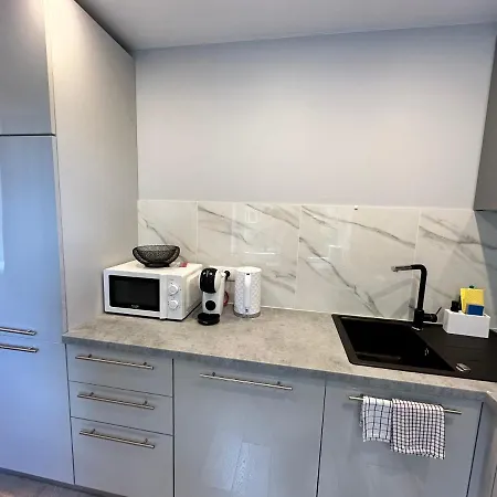 Parkside Escape: Stylish 1-br