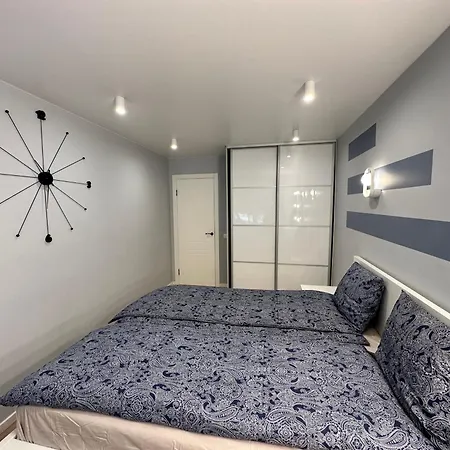 Parkside Escape: Stylish 1-br * Ryga
